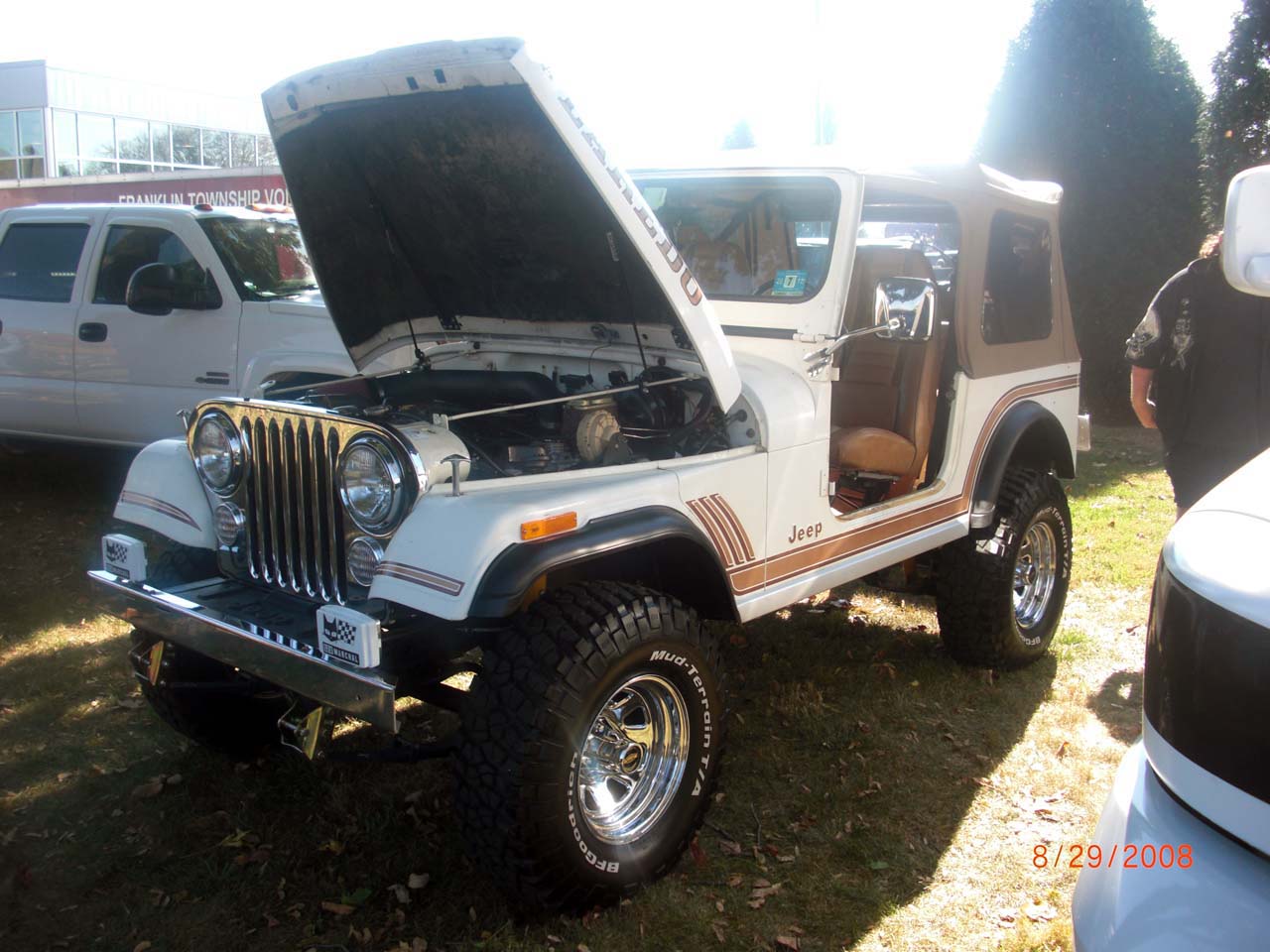 Andy's 1986 Jeep CJ-7 Laredo Mopar Fuel Injection Conversion 