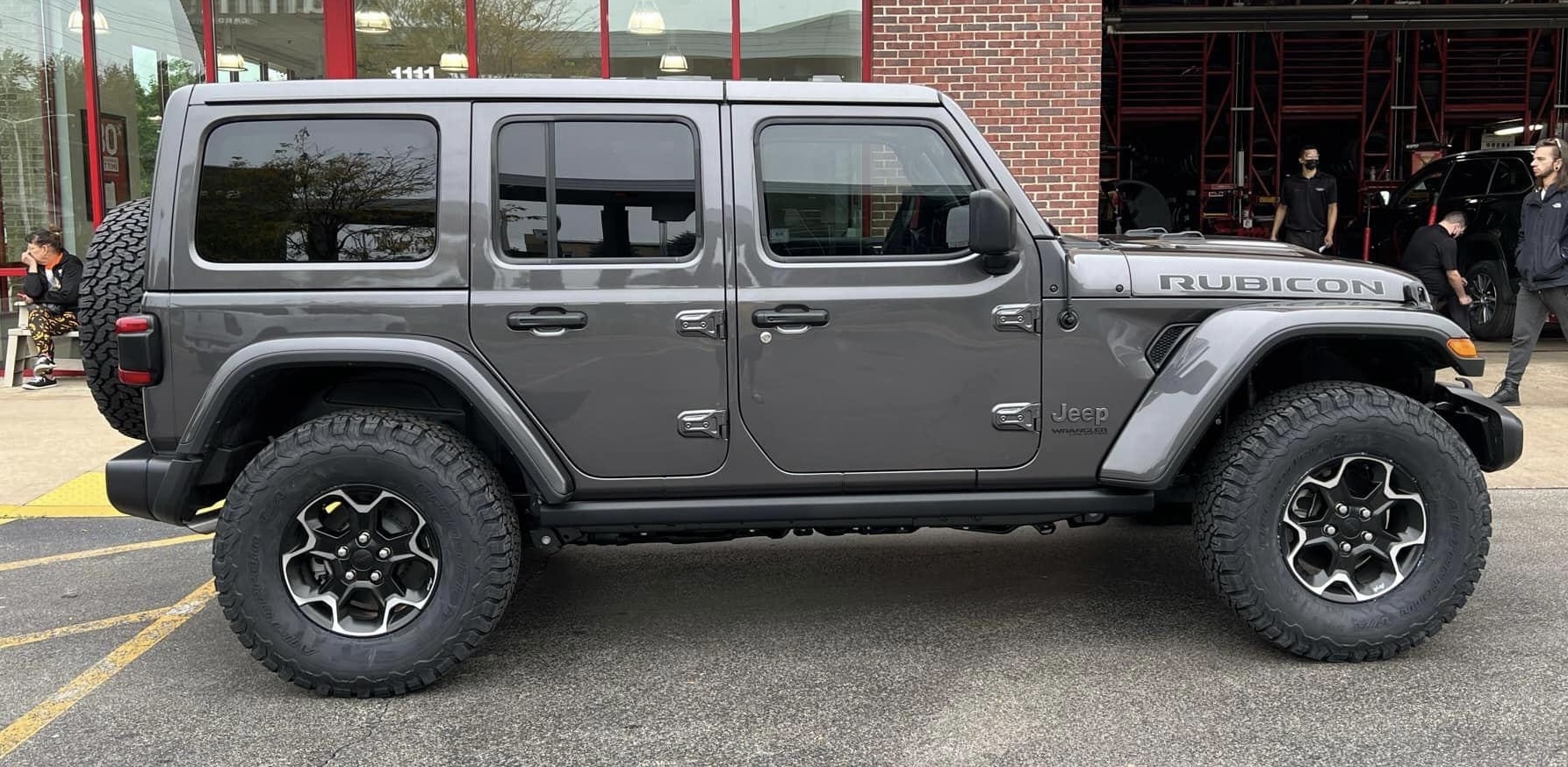 4xe-35s-No-Lift | jeepfan.com